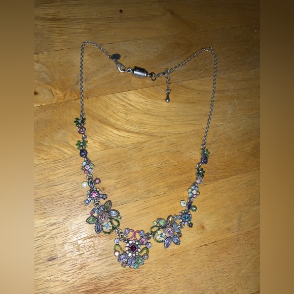 Lia Sophia Jewelry - VERY COLORFUL, FLORAL INSPIRED CRYSTAL NECKLACE.